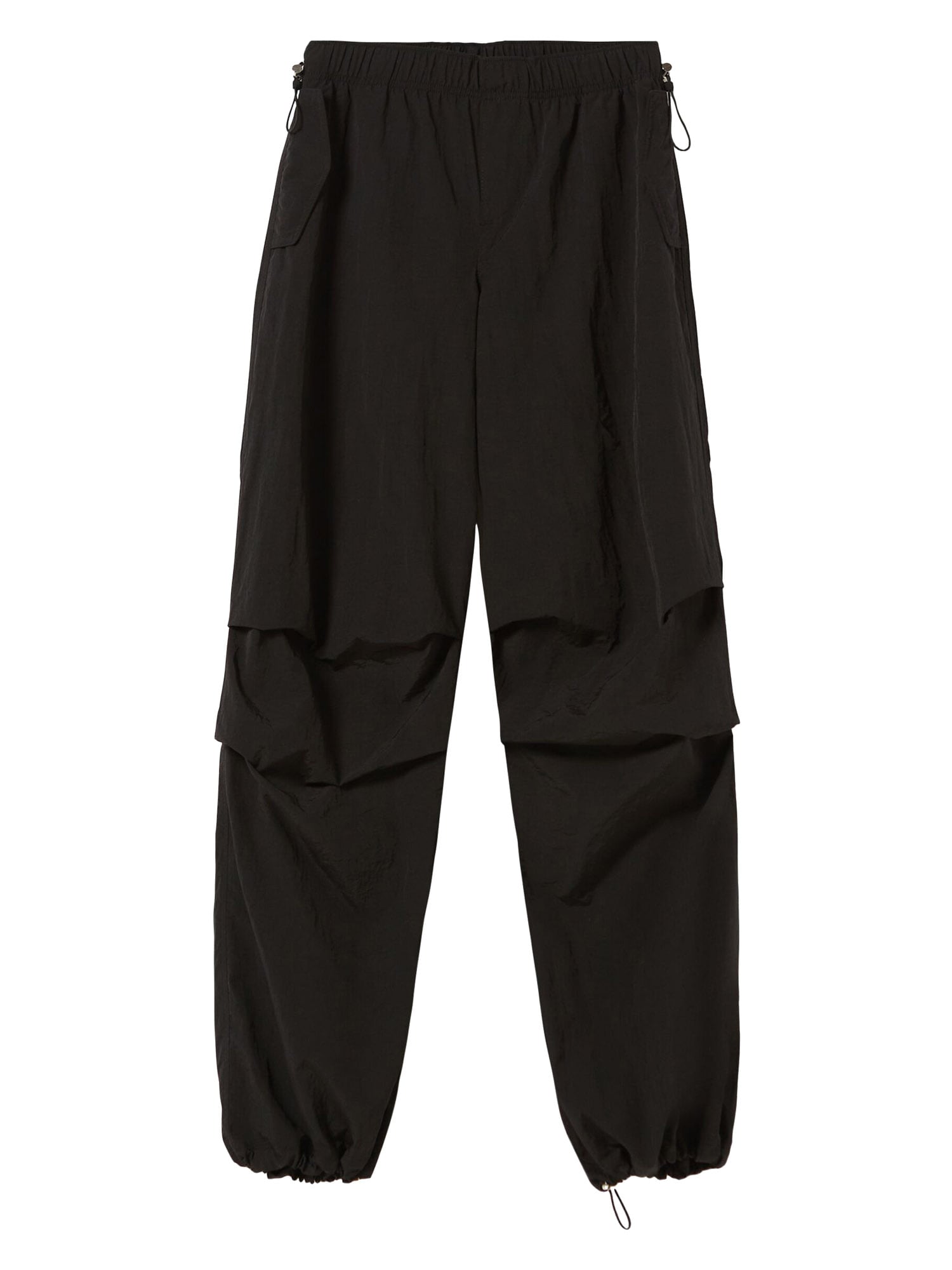 Bershka Nadrág  fekete